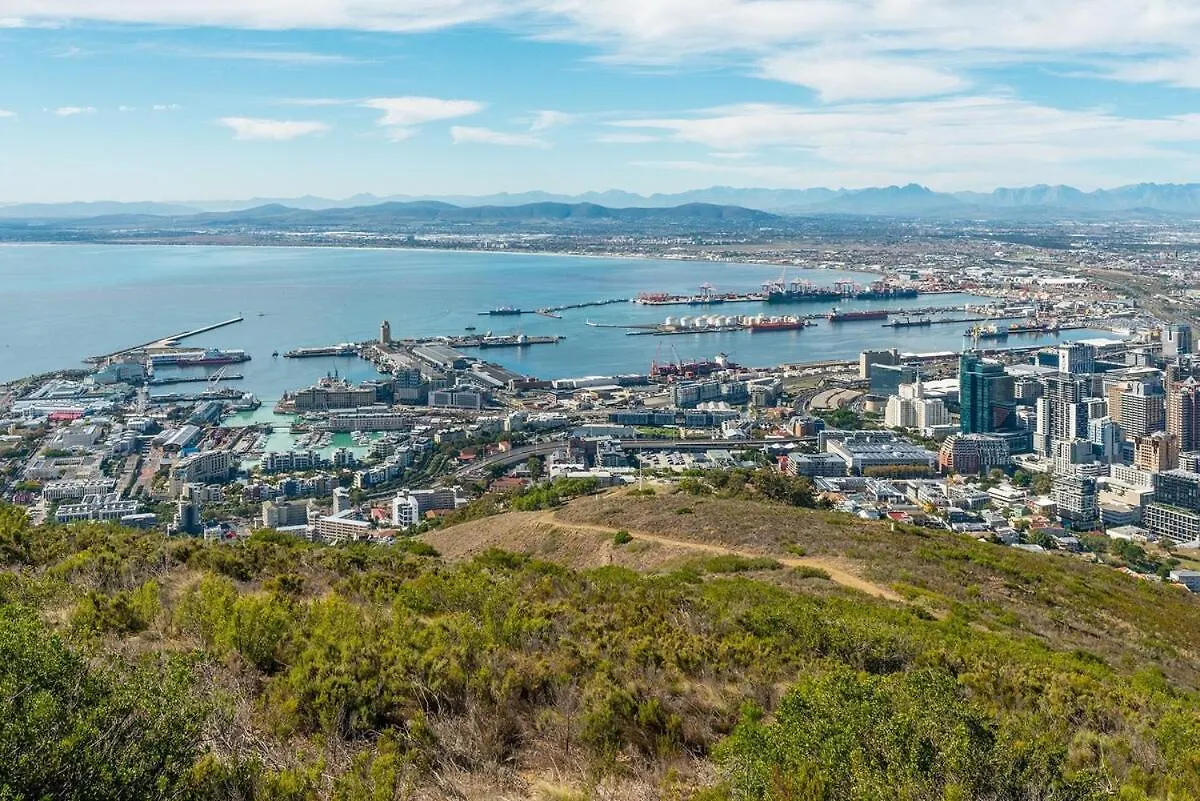 Upmarket East City Apartment W Views Cape Town South Africa